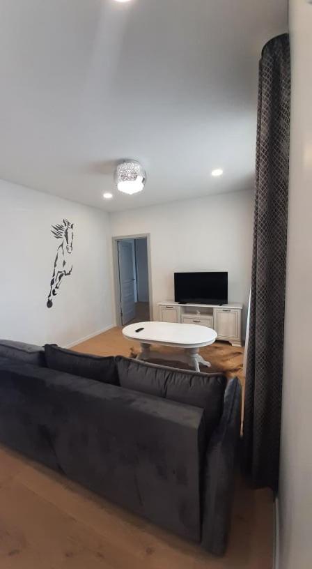 Jaukus Apartamentai Centre Šiauliai Exteriör bild
